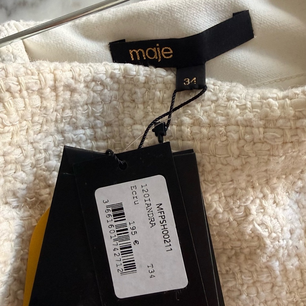Maje Cream Bouclé High-Waist Skort with Gold Buttons NWT new never worn size XS - Picture 4 of 5